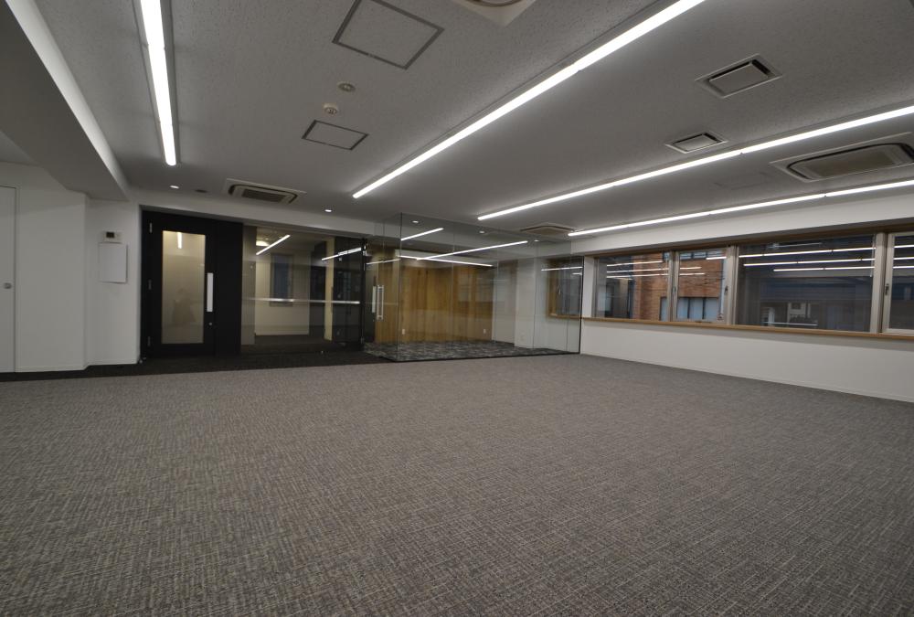 東京都中央区八丁堀の居抜き賃貸オフィス物件(約35坪) ｜居抜きオフィス物件検索サイト【vivit-ビビット】（1）