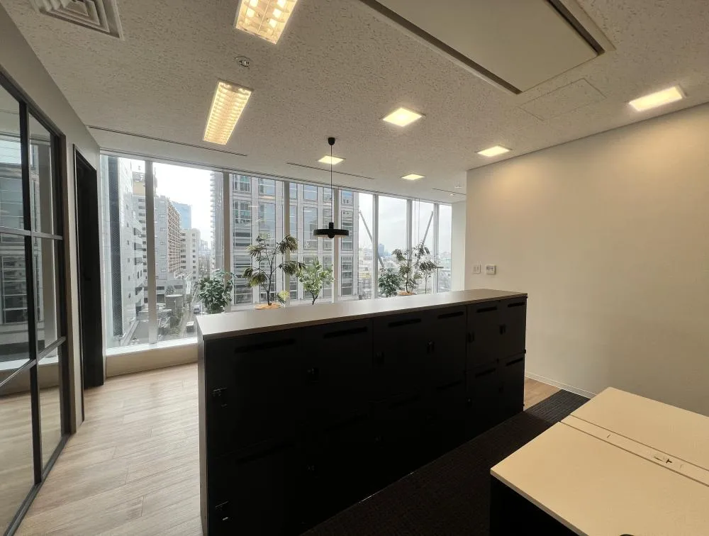 東京都港区北青山の居抜き賃貸オフィス物件(約25坪) ｜居抜きオフィス物件検索サイト【vivit-ビビット】（5）