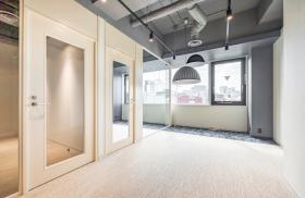 東京都中央区日本橋久松町の居抜き賃貸オフィス物件(約65坪) ｜居抜きオフィス物件検索サイト【vivit-ビビット】（サムネイル3）