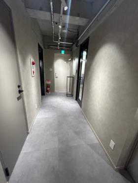 セットアップオフィス 家具、会議室、テレカンブースの居抜き賃貸オフィス物件(約20坪) ｜居抜きオフィス物件検索サイト【vivit-ビビット】（サムネイル7）
