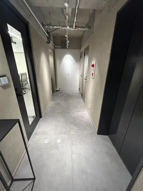 セットアップオフィス 家具、会議室、テレカンブースの居抜き賃貸オフィス物件(約20坪) ｜居抜きオフィス物件検索サイト【vivit-ビビット】（8）