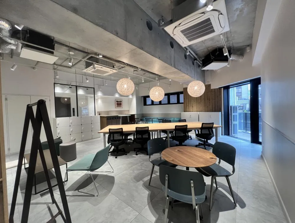 東京都渋谷区千駄ヶ谷の居抜き賃貸オフィス物件(約25坪) ｜居抜きオフィス物件検索サイト【vivit-ビビット】（1）