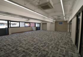 東京都文京区本郷の居抜き賃貸オフィス物件(約60坪) ｜居抜きオフィス物件検索サイト【vivit-ビビット】（サムネイル4）