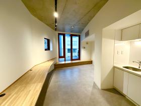 家具設置、会議室付き！ 原状回復無し、デザイナーズの居抜き賃貸オフィス物件(約25坪) ｜居抜きオフィス物件検索サイト【vivit-ビビット】（サムネイル3）