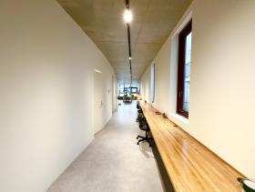 家具設置、会議室付き！ 原状回復無し、デザイナーズの居抜き賃貸オフィス物件(約25坪) ｜居抜きオフィス物件検索サイト【vivit-ビビット】（サムネイル6）