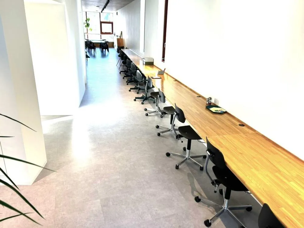 家具設置、会議室付き！ 原状回復無し、デザイナーズの居抜き賃貸オフィス物件(約25坪) ｜居抜きオフィス物件検索サイト【vivit-ビビット】（6）
