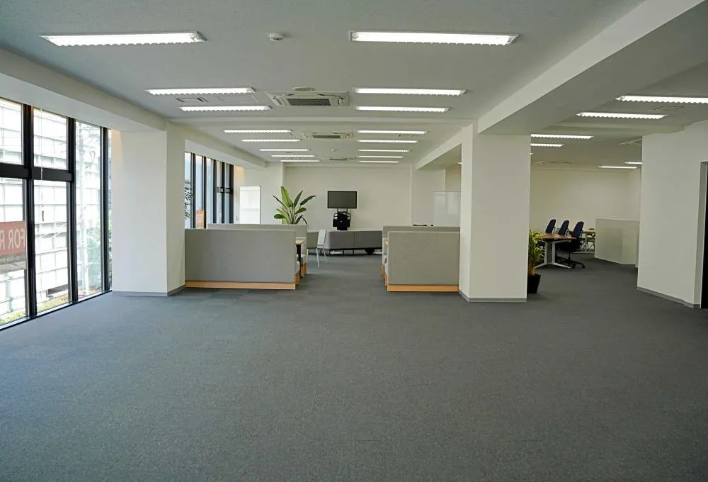 か 新築の居抜き賃貸オフィス物件(約95坪) ｜居抜きオフィス物件検索サイト【vivit-ビビット】（8）