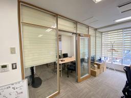 東京都千代田区神田錦町の居抜き賃貸オフィス物件(約20坪) ｜居抜きオフィス物件検索サイト【vivit-ビビット】（1）