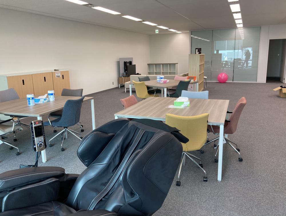 東京都港区六本木の居抜き賃貸オフィス物件(約130坪) ｜居抜きオフィス物件検索サイト【vivit-ビビット】（1）