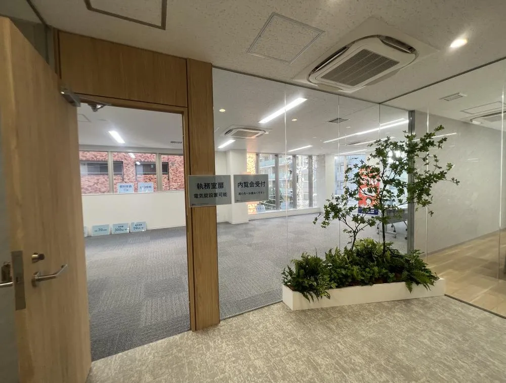 会議室付き！ 男女別トイレ！の居抜き賃貸オフィス物件(約85坪) ｜居抜きオフィス物件検索サイト【vivit-ビビット】（4）
