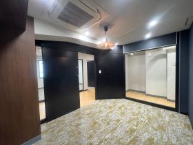 渋谷駅新南口から１分！ 希少のセットアップオフィスの居抜き賃貸オフィス物件(約45坪) ｜居抜きオフィス物件検索サイト【vivit-ビビット】（サムネイル5）