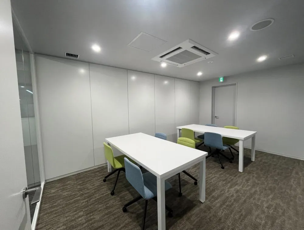 会議室2部屋 新築物件！の居抜き賃貸オフィス物件(約95坪) ｜居抜きオフィス物件検索サイト【vivit-ビビット】（3）
