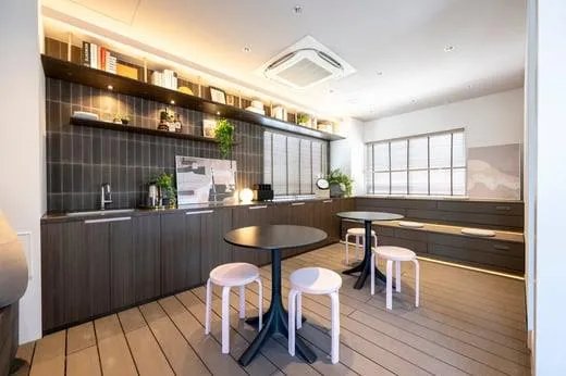 ラウンジ付き！ 会議室付き！の居抜き賃貸オフィス物件(約45坪) ｜居抜きオフィス物件検索サイト【vivit-ビビット】（5）