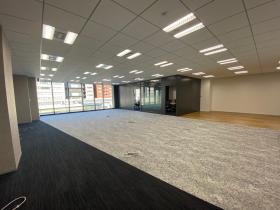 会議室2室付き！ セットアップオフィス！！の居抜き賃貸オフィス物件(約65坪) ｜居抜きオフィス物件検索サイト【vivit-ビビット】（サムネイル4）