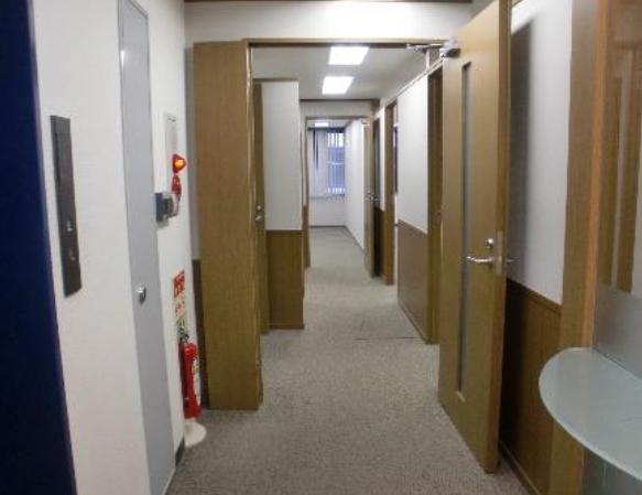 3室の個室あり 24時間利用可能の居抜き賃貸オフィス物件(約40坪) ｜居抜きオフィス物件検索サイト【vivit-ビビット】（1）