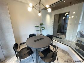 什器付き！ 会議室造作済み！の居抜き賃貸オフィス物件(約40坪) ｜居抜きオフィス物件検索サイト【vivit-ビビット】（サムネイル3）