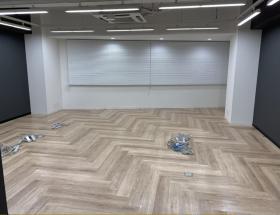 会議室付き！ 男女別トイレ！の居抜き賃貸オフィス物件(約20坪) ｜居抜きオフィス物件検索サイト【vivit-ビビット】（サムネイル5）
