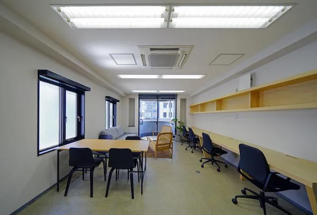 清掃・水光熱費含む 入退去が柔軟の居抜き賃貸オフィス物件(約10坪) ｜居抜きオフィス物件検索サイト【vivit-ビビット】（8）