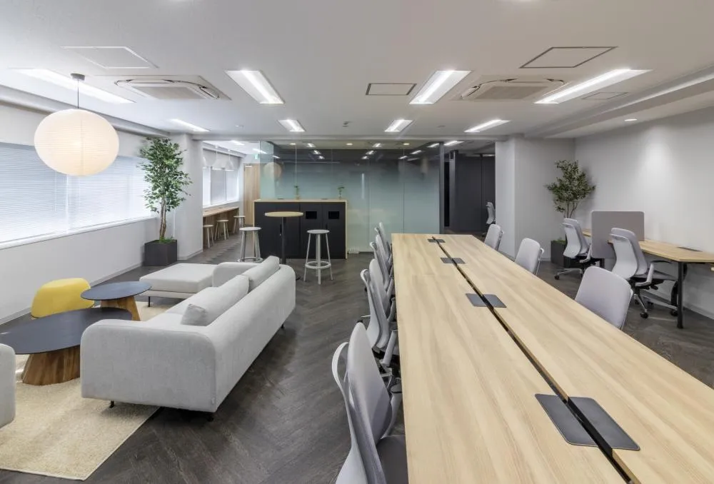 会議室1室あり 什器付きありの居抜き賃貸オフィス物件(約40坪) ｜居抜きオフィス物件検索サイト【vivit-ビビット】（8）