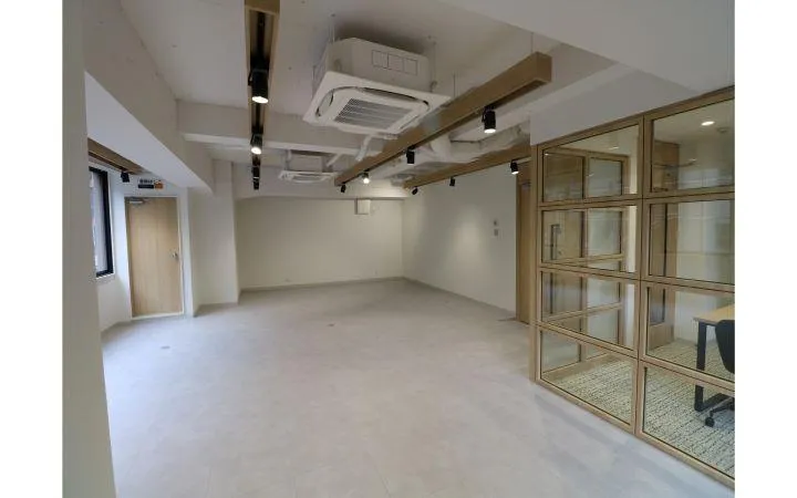 会議室造作済み！ 駅近物件！の居抜き賃貸オフィス物件(約25坪) ｜居抜きオフィス物件検索サイト【vivit-ビビット】（4）