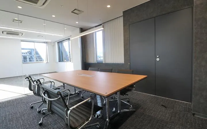 会議室造作済み！ セットアップ物件！の居抜き賃貸オフィス物件(約40坪) ｜居抜きオフィス物件検索サイト【vivit-ビビット】（3）