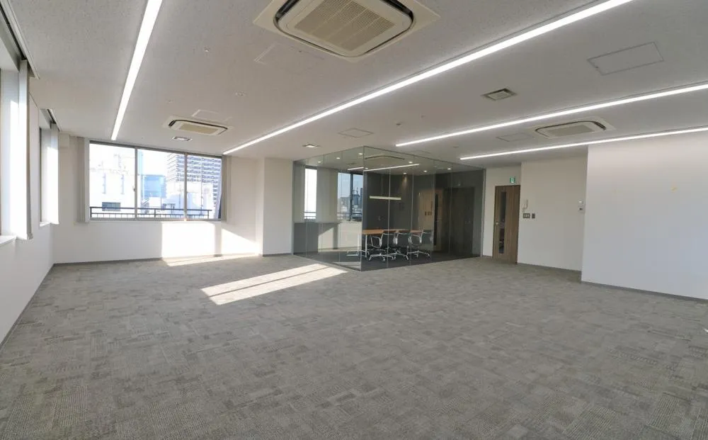 会議室造作済み！ セットアップ物件！の居抜き賃貸オフィス物件(約40坪) ｜居抜きオフィス物件検索サイト【vivit-ビビット】（4）