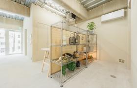 おしゃれな家具付き セットアップオフィスの居抜き賃貸オフィス物件(約20坪) ｜居抜きオフィス物件検索サイト【vivit-ビビット】（サムネイル7）