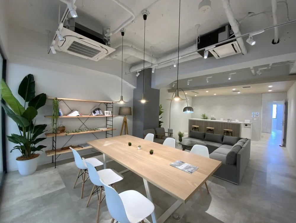 会議室二部屋あり！ オシャレなラウンジ 東京都品川区西五反田 約65坪（約214㎡）