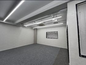什器付き！ 会議室付き！の居抜き賃貸オフィス物件(約35坪) ｜居抜きオフィス物件検索サイト【vivit-ビビット】（サムネイル5）