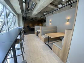 什器付き 渋谷駅最寄りの居抜き賃貸オフィス物件(約50坪) ｜居抜きオフィス物件検索サイト【vivit-ビビット】（サムネイル3）
