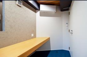 個別ブース付き！ 小規模オフィス！の居抜き賃貸オフィス物件(約10坪) ｜居抜きオフィス物件検索サイト【vivit-ビビット】（サムネイル3）