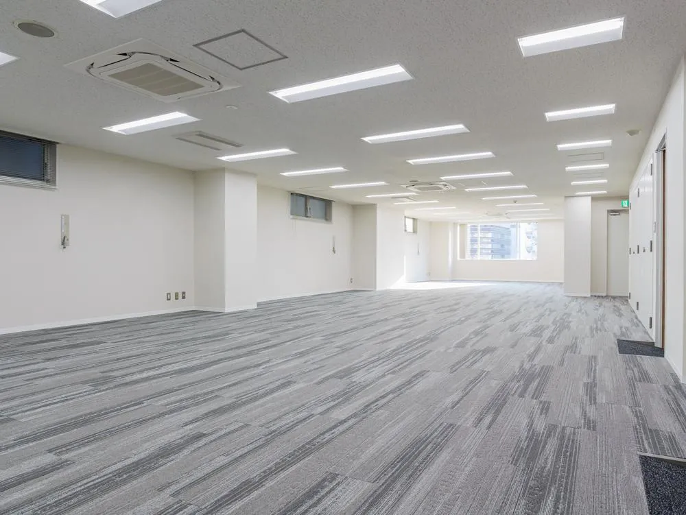 新宿三丁目駅徒歩1分 想定30名のセットアップの居抜き賃貸オフィス物件(約70坪) ｜居抜きオフィス物件検索サイト【vivit-ビビット】（4）