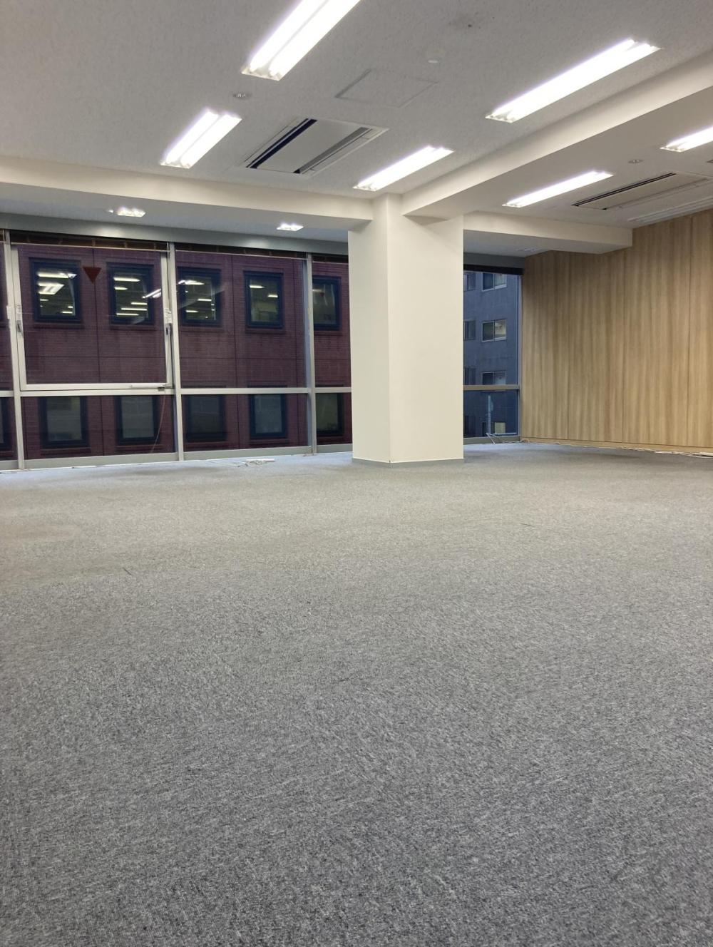 会議室三部屋付き 複数路線利用可能の居抜き賃貸オフィス物件(約45坪) ｜居抜きオフィス物件検索サイト【vivit-ビビット】（1）