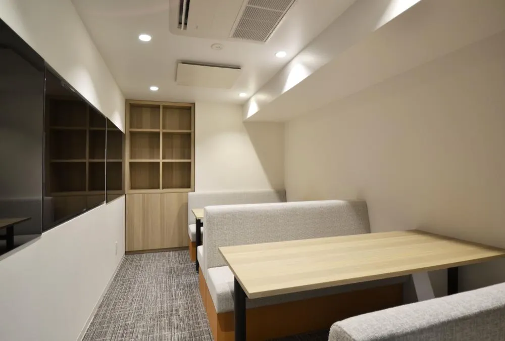 デザイナーズ物件！ 会議室造作済み！の居抜き賃貸オフィス物件(約45坪) ｜居抜きオフィス物件検索サイト【vivit-ビビット】（8）