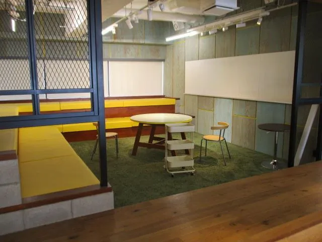 会議室付き！ トイレ男女別！の居抜き賃貸オフィス物件(約55坪) ｜居抜きオフィス物件検索サイト【vivit-ビビット】（1）