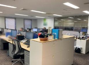 貴重な居抜きオフィス 10名用会議室あり！の居抜き賃貸オフィス物件(約65坪) ｜居抜きオフィス物件検索サイト【vivit-ビビット】（1）
