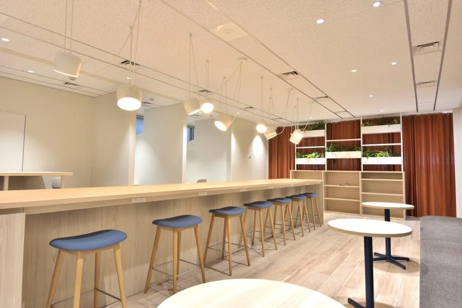 会議室付き 原状回復はクリーニングのみ！の居抜き賃貸オフィス物件(約65坪) ｜居抜きオフィス物件検索サイト【vivit-ビビット】（7）