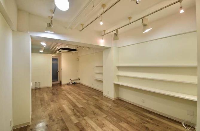 東京都千代田区麹町の居抜き賃貸オフィス物件(約15坪) ｜居抜きオフィス物件検索サイト【vivit-ビビット】（1）