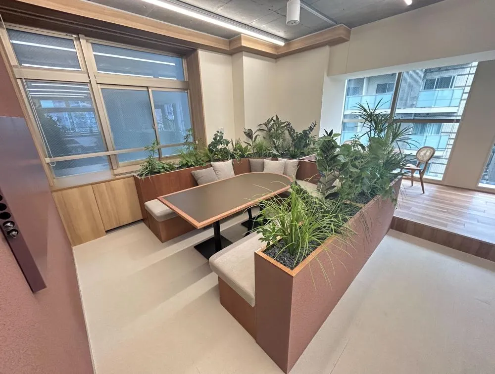 会議室付き セットアップオフィスの居抜き賃貸オフィス物件(約45坪) ｜居抜きオフィス物件検索サイト【vivit-ビビット】（9）