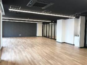 会議室1つ造作済み セットアップオフィスの居抜き賃貸オフィス物件(約40坪) ｜居抜きオフィス物件検索サイト【vivit-ビビット】（サムネイル3）