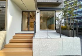 内装付きオフィス！ オープンバルコニー付きの居抜き賃貸オフィス物件(約30坪) ｜居抜きオフィス物件検索サイト【vivit-ビビット】（サムネイル3）
