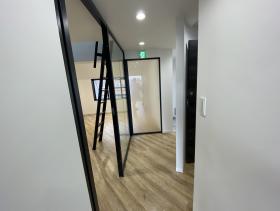 ウッド調 男女別トイレの居抜き賃貸オフィス物件(約20坪) ｜居抜きオフィス物件検索サイト【vivit-ビビット】（サムネイル9）