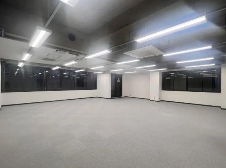会議室2室付き 受付付きセットアップオフィスの居抜き賃貸オフィス物件(約55坪) ｜居抜きオフィス物件検索サイト【vivit-ビビット】（5）