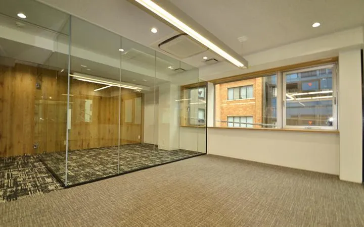 会議室造作済み！ デザイナーズ物件！の居抜き賃貸オフィス物件(約35坪) ｜居抜きオフィス物件検索サイト【vivit-ビビット】（8）