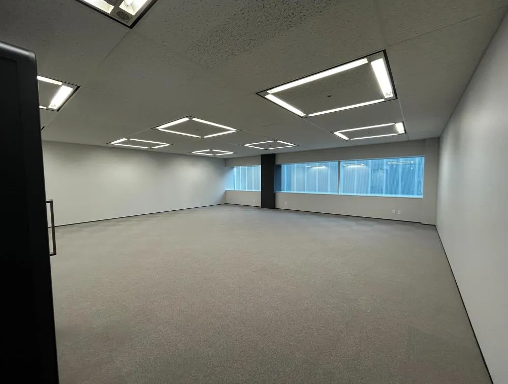 オーシャンビュー 大型ビルの小割区画の居抜き賃貸オフィス物件(約50坪) ｜居抜きオフィス物件検索サイト【vivit-ビビット】（9）