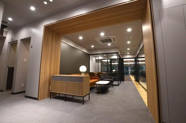 会議室2室付き！ ラウンジスペースも充実！の居抜き賃貸オフィス物件(約65坪) ｜居抜きオフィス物件検索サイト【vivit-ビビット】（4）