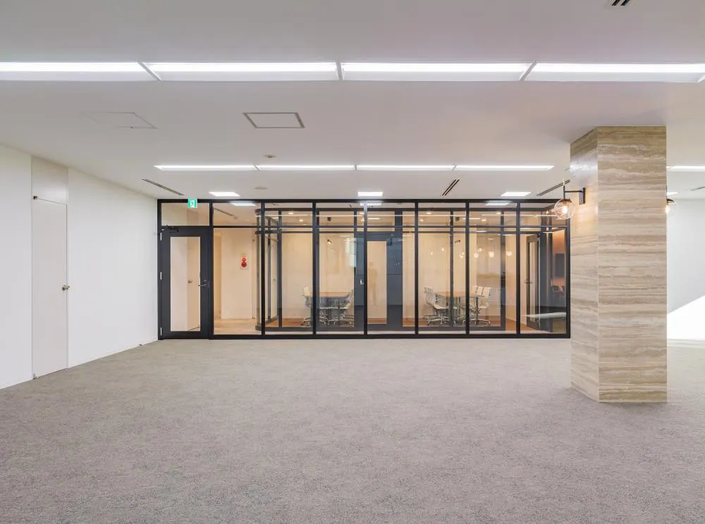 会議室3室 レイアウト効率抜群！の居抜き賃貸オフィス物件(約70坪) ｜居抜きオフィス物件検索サイト【vivit-ビビット】（8）