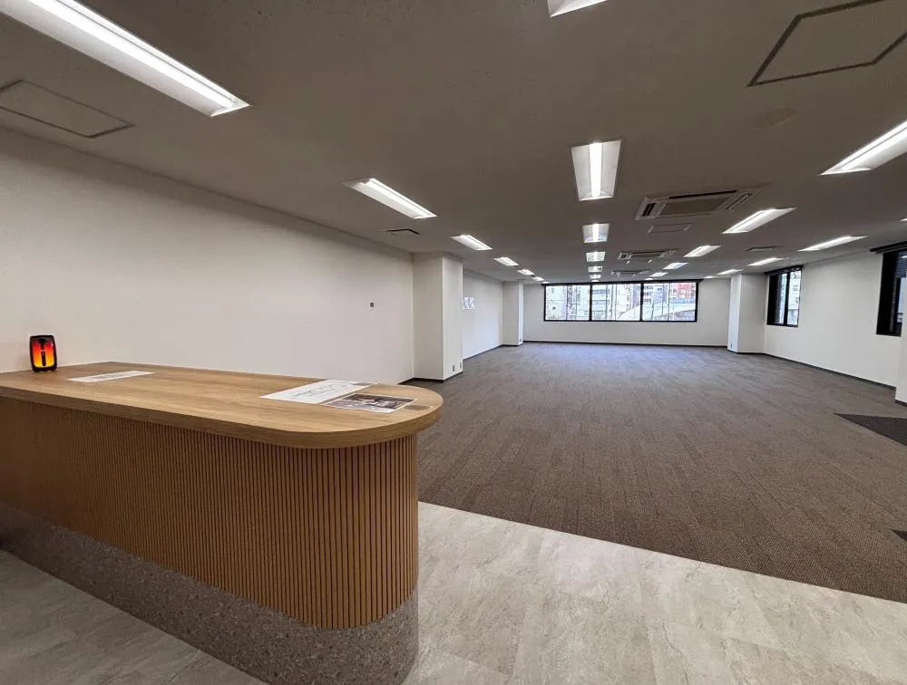 東京ドーム近く 什器一部ありの居抜き賃貸オフィス物件(約55坪) ｜居抜きオフィス物件検索サイト【vivit-ビビット】（3）