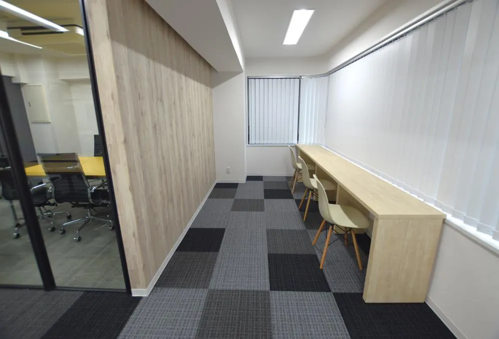 希少なエリアの内装付き スタートアップにおすすめの居抜き賃貸オフィス物件(約40坪) ｜居抜きオフィス物件検索サイト【vivit-ビビット】（7）