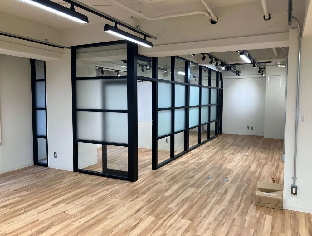 会議室2室付き！ 複数路線利用可能！の居抜き賃貸オフィス物件(約45坪) ｜居抜きオフィス物件検索サイト【vivit-ビビット】（4）